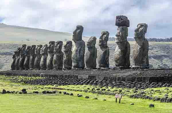 59 - Chile - isla de Rapa Nui o Pascua - Ahu Tongariki